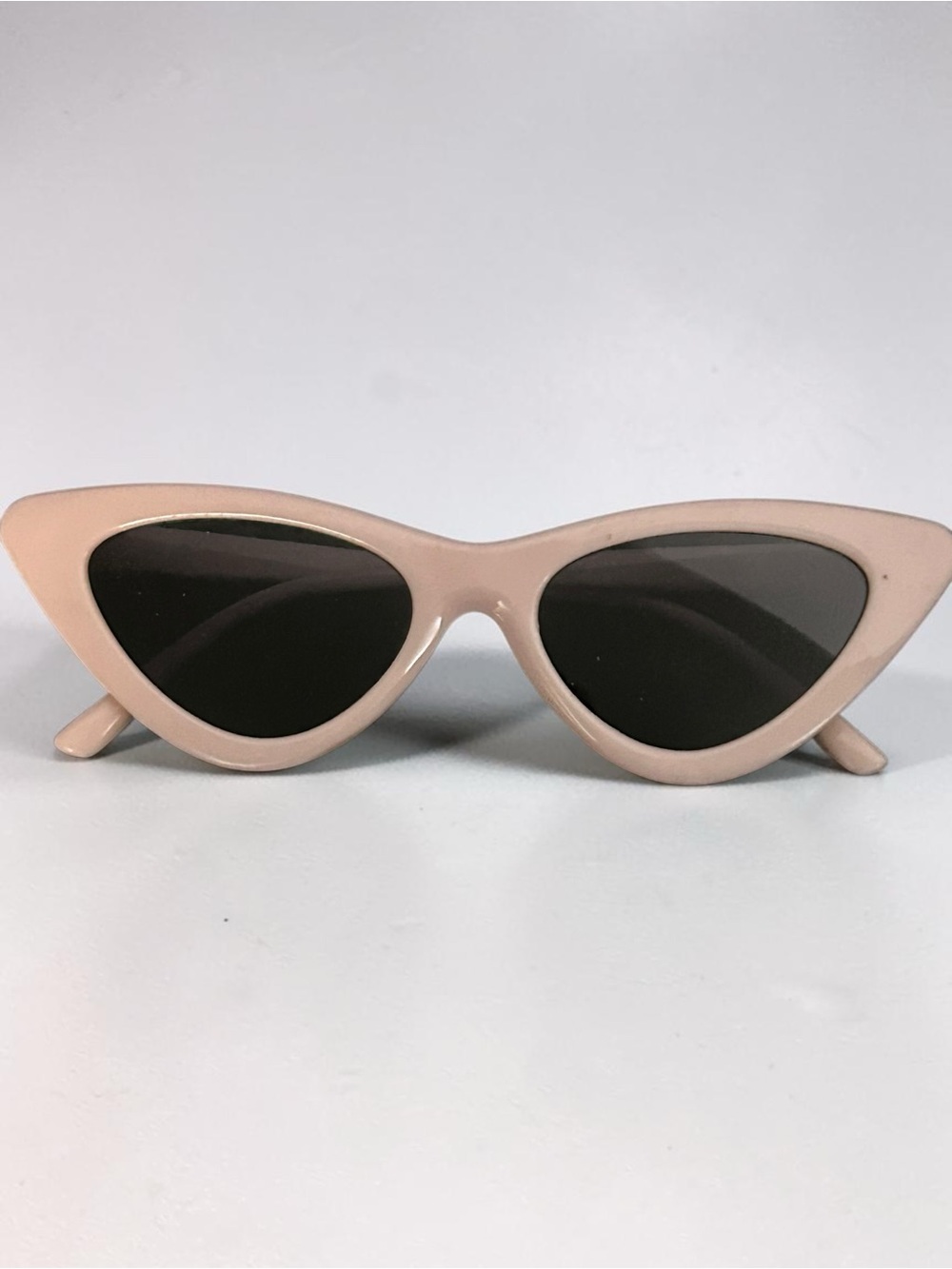 Y2K Style Cat Eye Sunglasses - Pale Pink